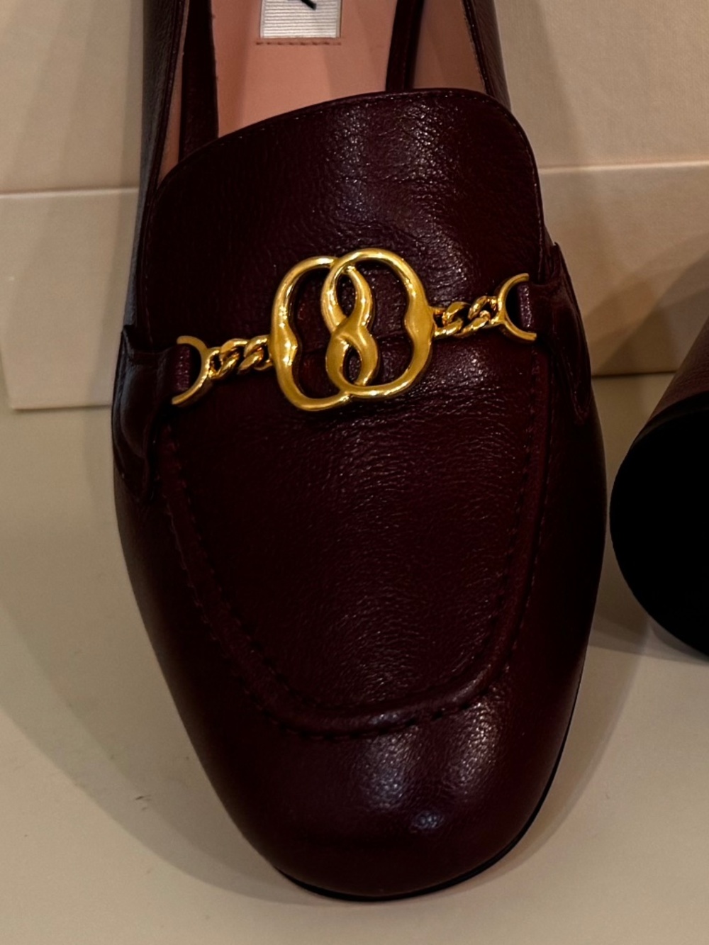 NIB Bally Obrien 50mm leather pumps - Color Andorra